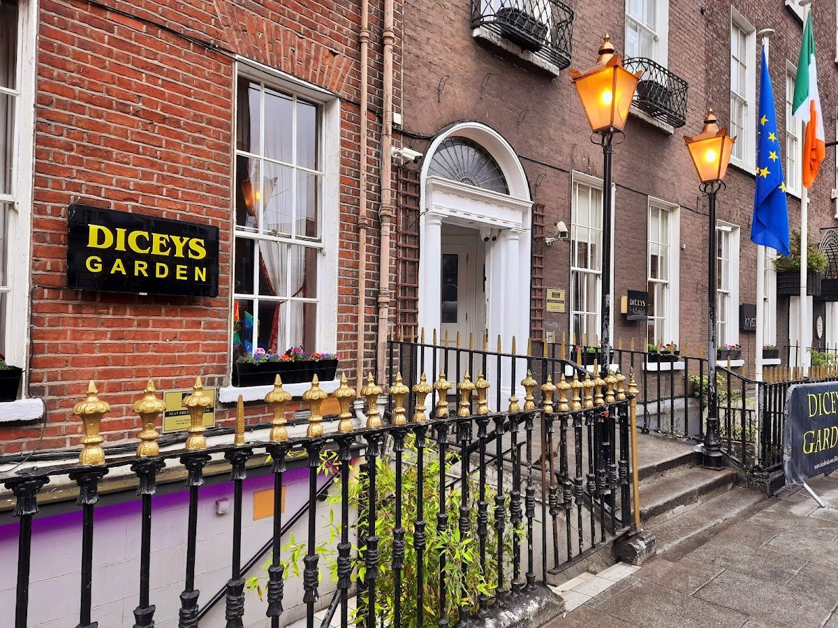 Dicey's Garden club night